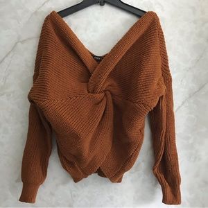 5 for $25 ❤️‍🔥 Brown Twist Front Drop Shoulder Sweater